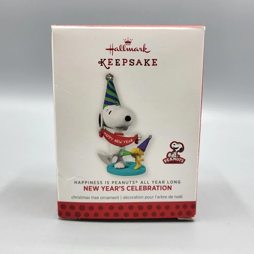 Hallmark Ornament Peanuts New Years Celebration Snoopy Woodstock White QX9829